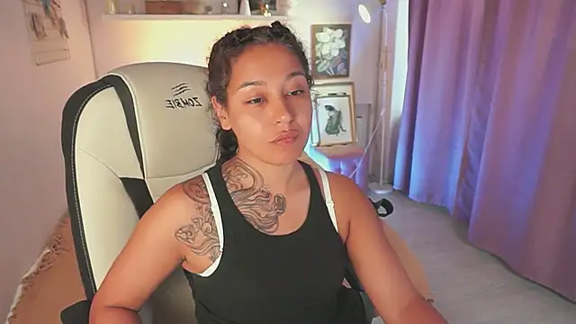 Calipso Savage online show from July 15, 8:32 am