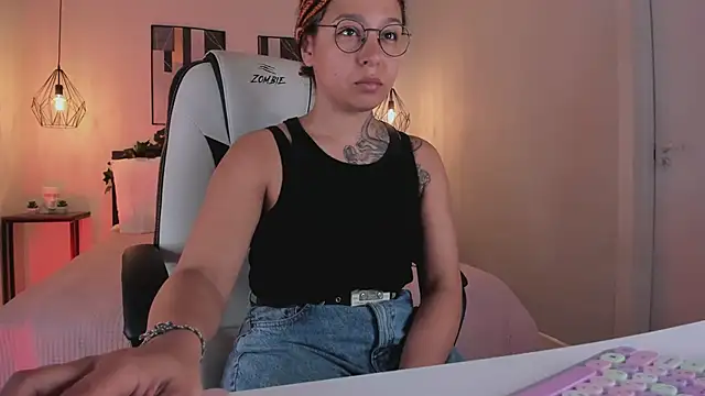 Calipso Savage online show from June 9, 8:48 am