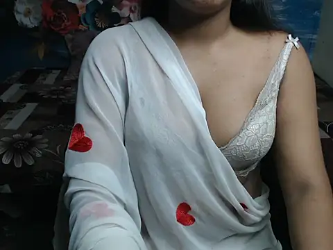 Snapshot of your-ishika chatting on May 31, 5:24 am your-ishika online show from May 31, 5:24 am