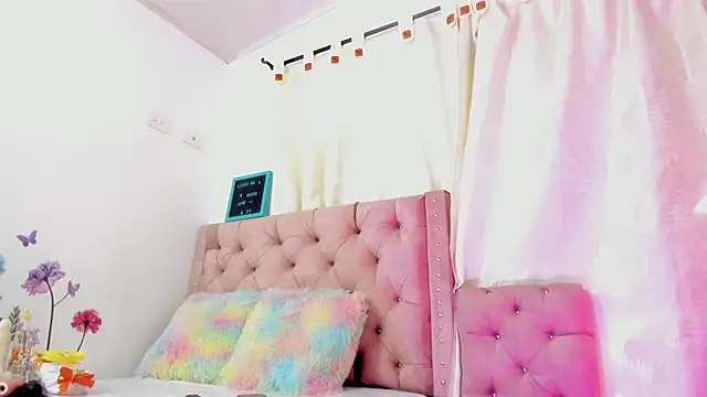 Snapshot of heidy_777 chatting on June 29, 2:39 pm heidy 777 online show from June 29, 2:39 pm
