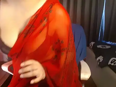 Erotic Rosyy online show from June 17, 12:59 pm