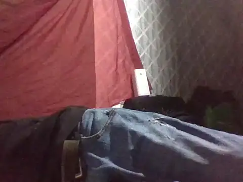 Snapshot of Roystone3 chatting on July 19, 4:04 pm Roystone3 online show from July 19, 4:04 pm