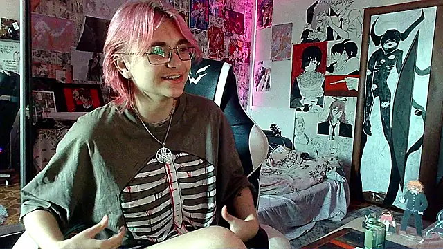 Snapshot of Michiyo_Gotou chatting on June 25, 1:05 pm Michiyo Gotou online show from June 25, 1:05 pm