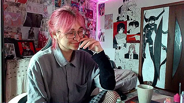 Snapshot of Michiyo_Gotou chatting on June 19, 2:12 pm Michiyo Gotou online show from June 19, 2:12 pm