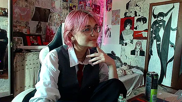 Snapshot of Michiyo_Gotou chatting on June 26, 12:44 pm Michiyo Gotou online show from June 26, 12:44 pm