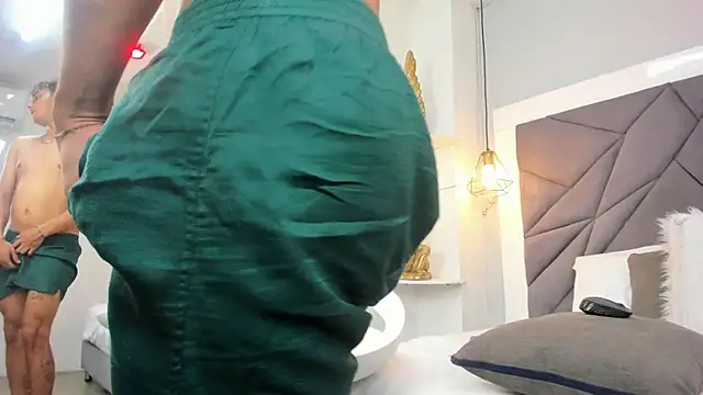 LiamBlake  online show from June 2, 5:40 am