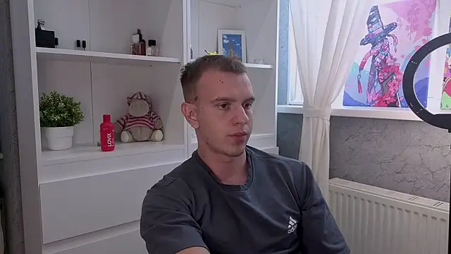 Max Kunn online show from July 3, 9:49 am
