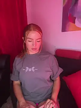 LuciiaMiller online show from July 28, 3:14 am