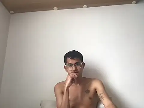 xanderlover online show from May 27, 4:03 pm