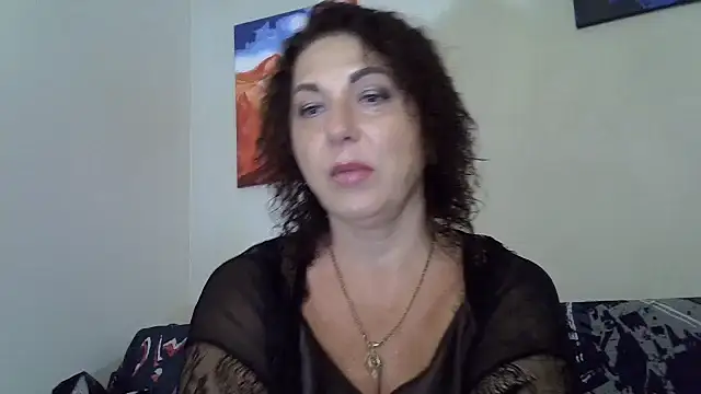 Snapshot of Margot8888 chatting on July 1, 10:48 am Margot8888 online show from July 1, 10:48 am