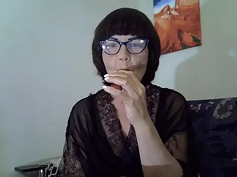 Snapshot of Marys3773 chatting on June 21, 6:14 pm Marys3773 online show from June 21, 6:14 pm