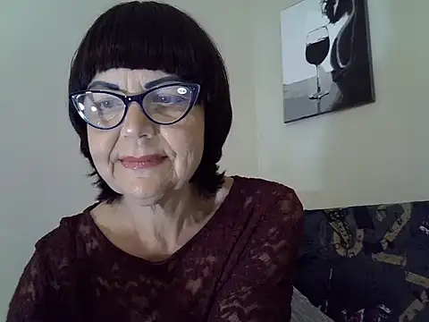 Snapshot of Marys3773 chatting on July 17, 11:18 am Marys3773 online show from July 17, 11:18 am