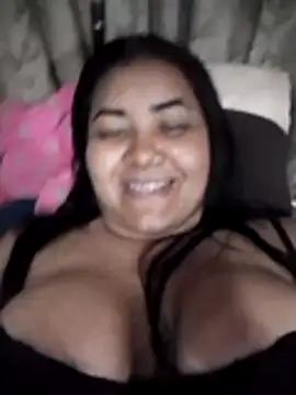 Snapshot of DEISY_8670 chatting on July 4, 10:58 pm DEISY 8670 online show from July 4, 10:58 pm
