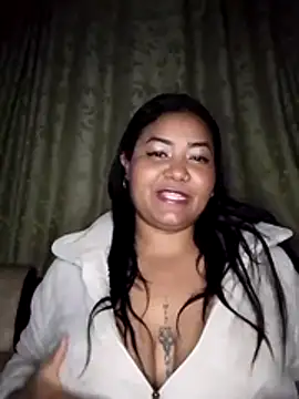 Snapshot of DEISY_8670 chatting on June 25, 10:42 am DEISY 8670 online show from June 25, 10:42 am