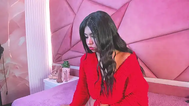 Snapshot of Sofirose_111 chatting on July 9, 2:27 pm Sofirose 111 online show from July 9, 2:27 pm