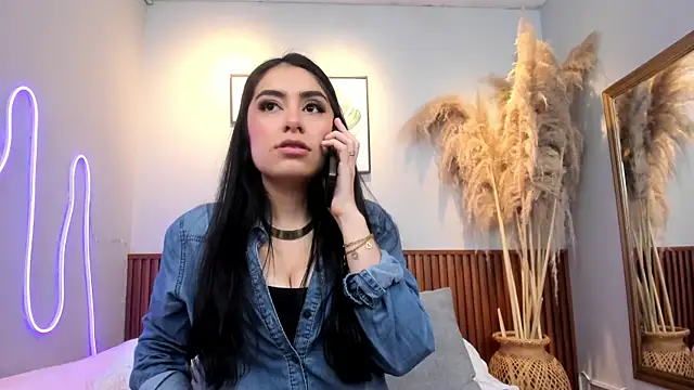 CARLA FERRERM online show from July 2, 9:32 pm