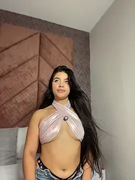 Amel Rosse online show from June 7, 2:33 pm