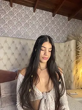 Snapshot of Amel_Rosse chatting on June 27, 3:40 pm Amel Rosse online show from June 27, 3:40 pm