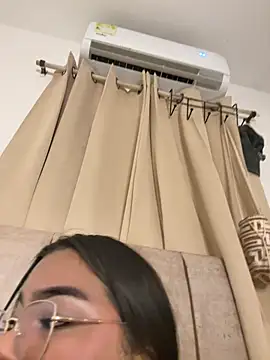 emily morgam online show from July 7, 6:47 am