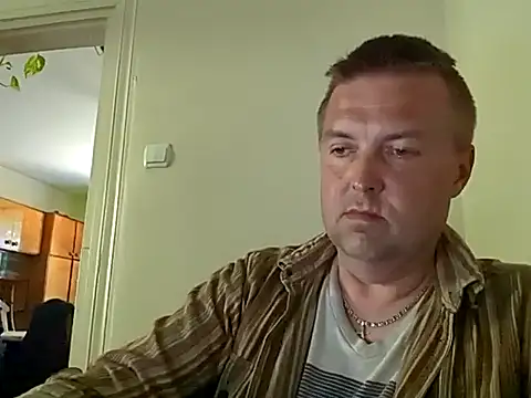 Snapshot of krzyszto1986 chatting on May 26, 1:31 pm krzyszto1986 online show from May 26, 1:31 pm