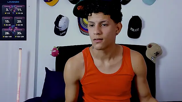 theo bigcock  online show from June 16, 6:52 pm