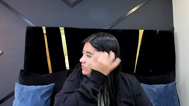 Snapshot of maite_graay chatting on June 4, 11:59 am maite graay online show from June 4, 11:59 am