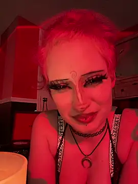 whimsicallylusty online show from May 27, 9:55 pm