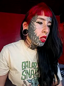 Snapshot of Venom-Luna chatting on July 15, 5:09 pm Venom-Luna online show from July 15, 5:09 pm