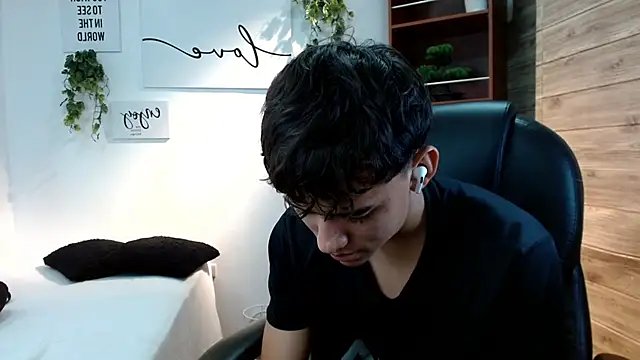 Ryan grayx online show from June 19, 2:45 pm