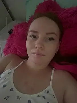 Nicole-2026 online show from May 26, 2:42 am