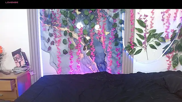 Snapshot of maria_robin_ chatting on July 10, 3:17 am maria robin online show from July 10, 3:17 am