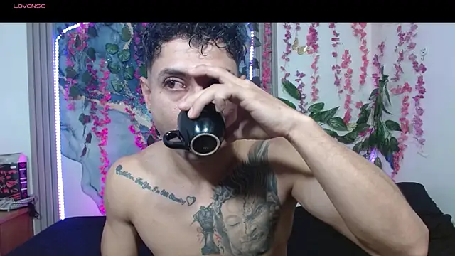 Snapshot of maria_robin_ chatting on July 8, 3:19 am maria robin online show from July 8, 3:19 am