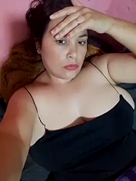 Snapshot of sofiapere1 chatting on June 2, 4:45 am sofiapere1 online show from June 2, 4:45 am