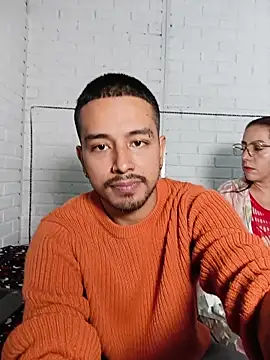 Mommy Dirty Boy online show from June 4, 2:33 pm