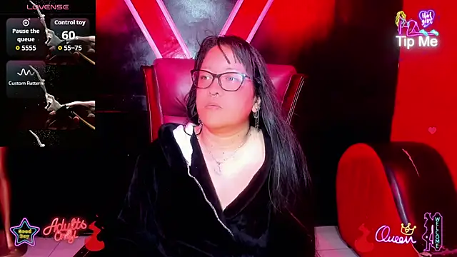 Xander Taylor   online show from May 28, 3:47 am