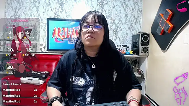 Xander Taylor   online show from June 12, 3:26 am
