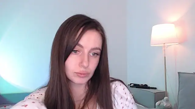 MuseMia online show from May 26, 7:39 am