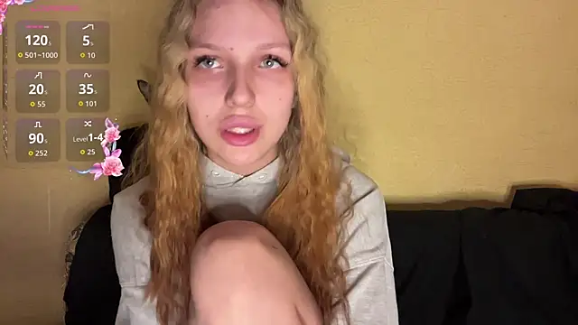 Snapshot of xXMelanieseXx chatting on June 23, 6:06 pm xXMelanieseXx online show from June 23, 6:06 pm