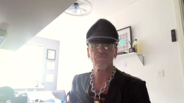 NottsLeather online show from June 7, 9:36 am