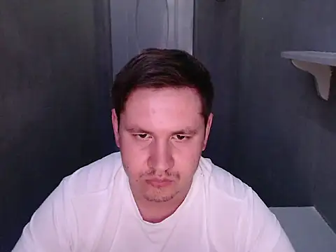 Snapshot of Max_Marlyn chatting on June 7, 2:55 pm Max Marlyn online show from June 7, 2:55 pm