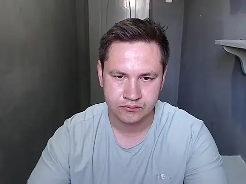 Snapshot of Max_Marlyn chatting on July 16, 4:09 am Max Marlyn online show from July 16, 4:09 am