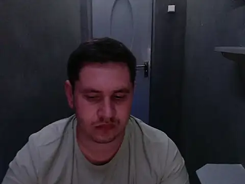 Snapshot of Max_Marlyn chatting on May 28, 4:57 pm Max Marlyn online show from May 28, 4:57 pm