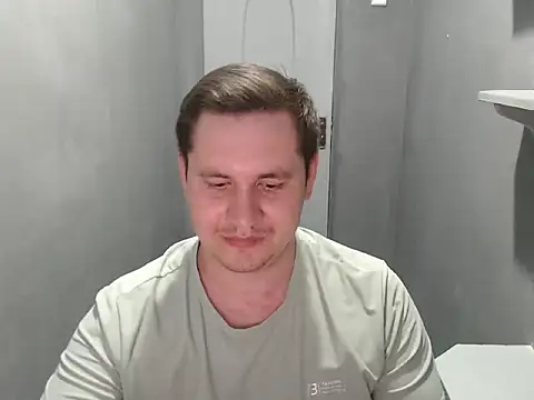 Snapshot of Max_Marlyn chatting on June 18, 5:18 pm Max Marlyn online show from June 18, 5:18 pm