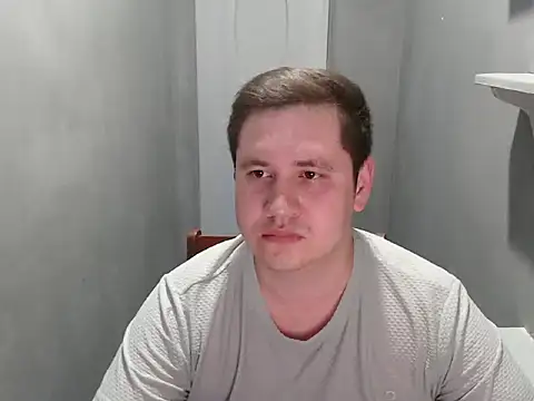 Snapshot of Max_Marlyn chatting on June 25, 7:52 pm Max Marlyn online show from June 25, 7:52 pm