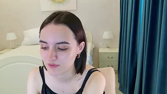 Snapshot of Daisy_Heart chatting on June 19, 4:07 am Daisy Heart online show from June 19, 4:07 am