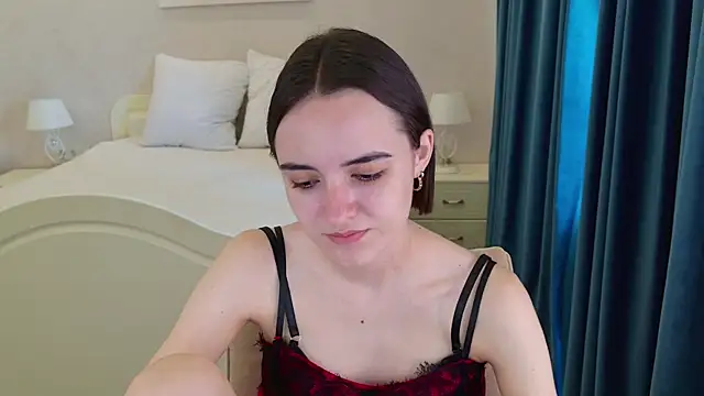 Snapshot of Daisy_Heart chatting on July 13, 4:23 am Daisy Heart online show from July 13, 4:23 am