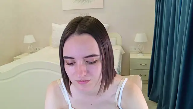 Snapshot of Daisy_Heart chatting on June 1, 4:24 am Daisy Heart online show from June 1, 4:24 am