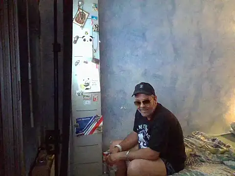 Snapshot of panda_06200 chatting on June 17, 9:03 pm panda 06200 online show from June 17, 9:03 pm