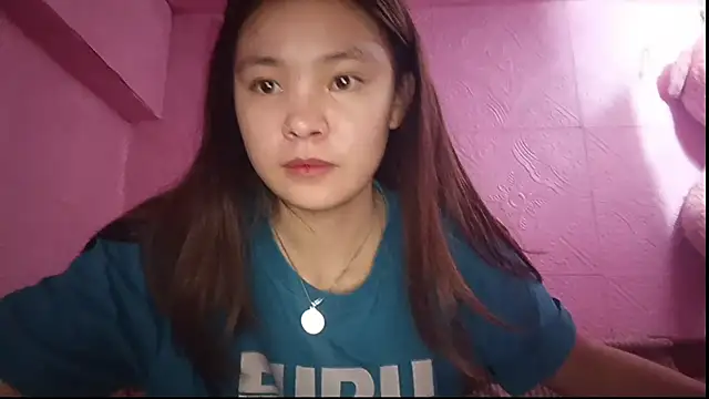 Alinacutie222 online show from May 29, 7:36 am