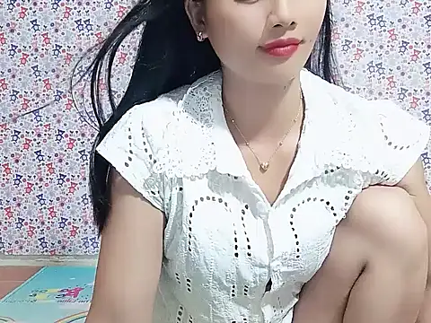 Snapshot of Yingg19 chatting on June 1, 6:02 am Yingg19 online show from June 1, 6:02 am